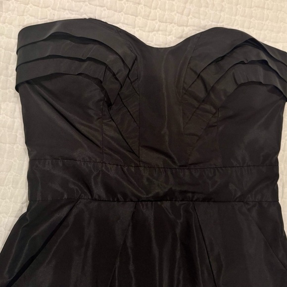 BCBGeneration Little Black Dress Strapless Taffeta Dress Size 4 Dark Romance - Picture 5 of 10